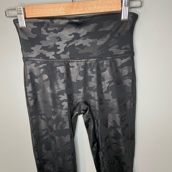 SPANX Faux Leather Camo Leggings - Picture 6 of 13
